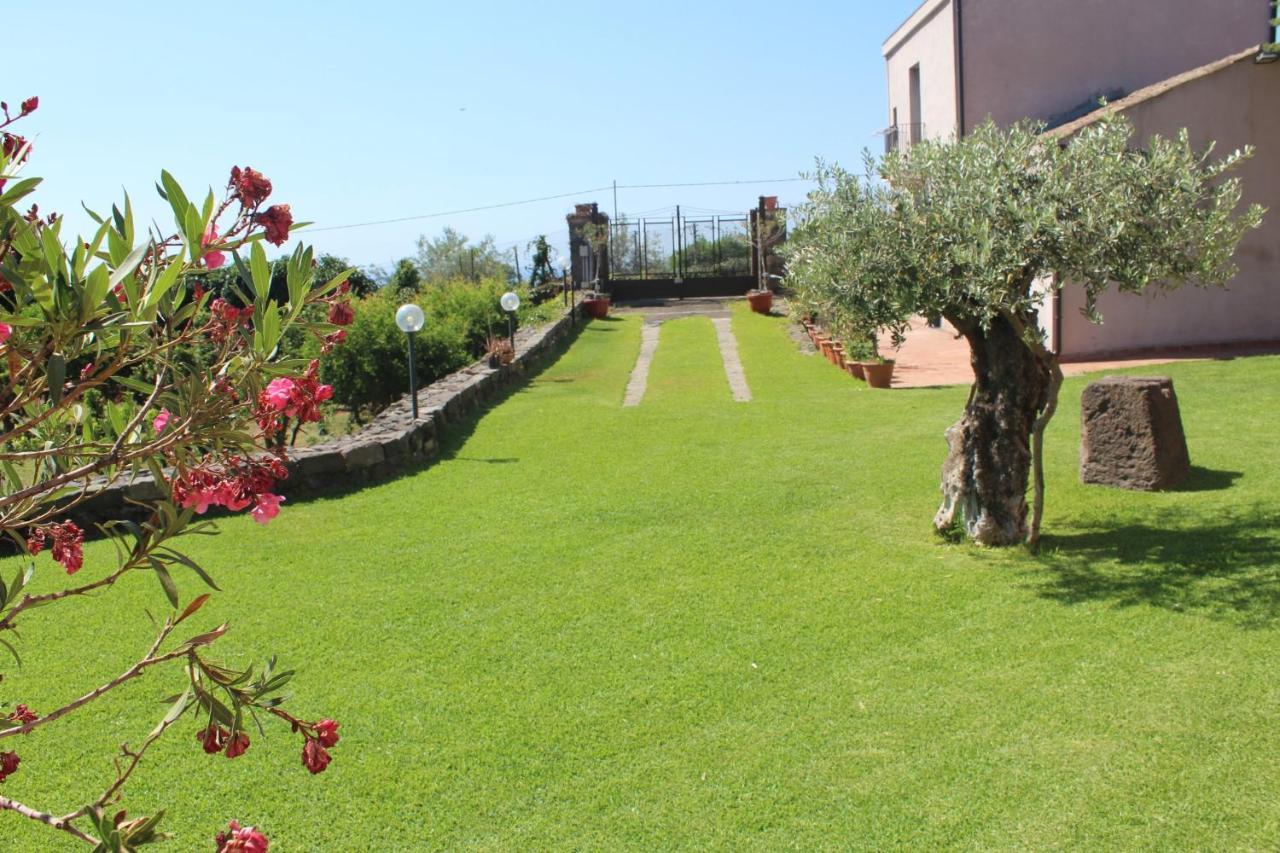 Villa Il Giardino Degli Ovali à Fiumefreddo di Sicilia Extérieur photo