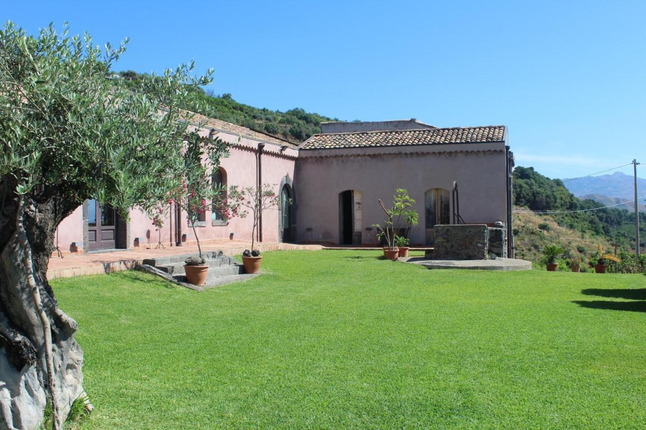 Villa Il Giardino Degli Ovali à Fiumefreddo di Sicilia Extérieur photo