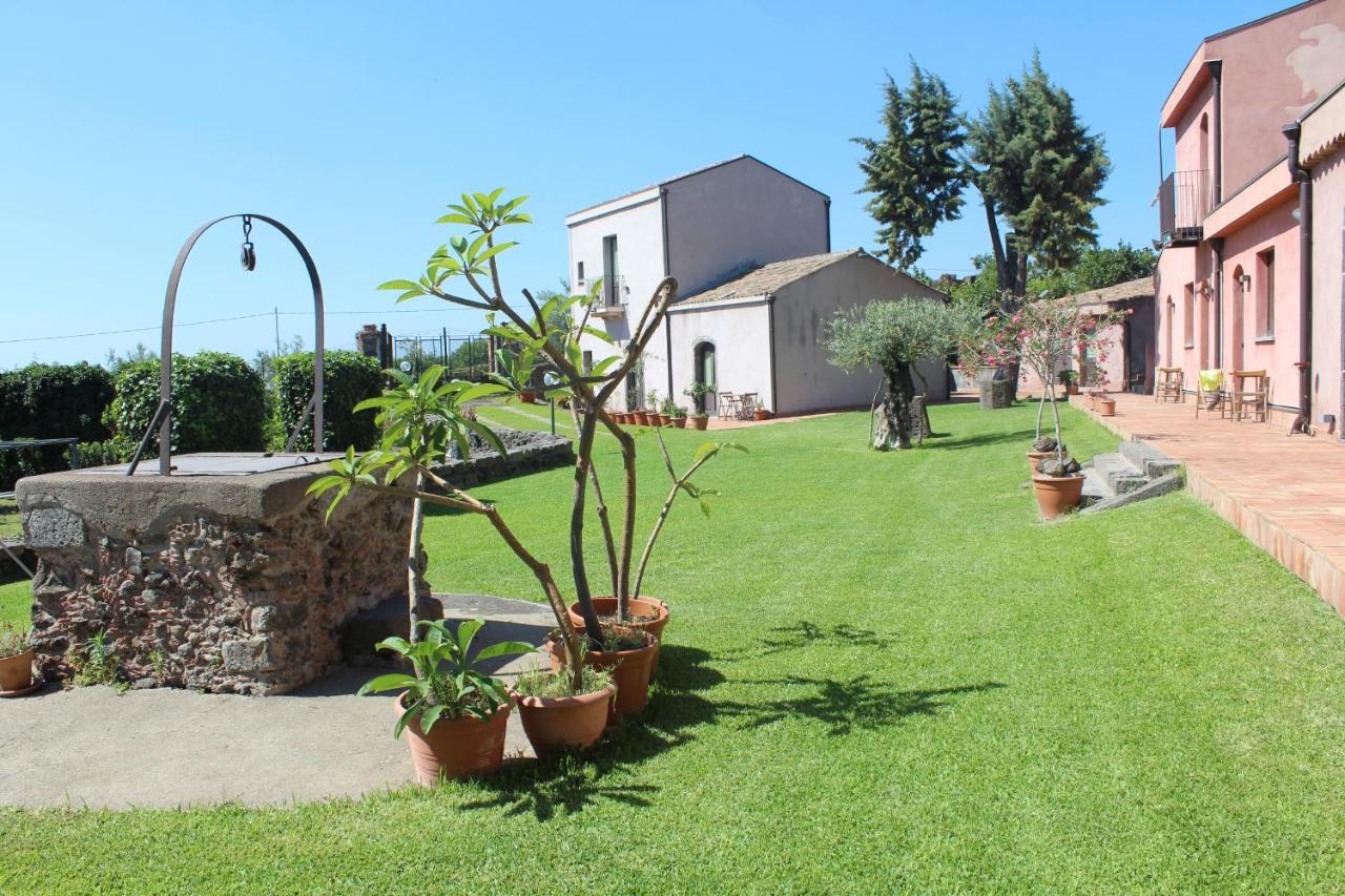 Villa Il Giardino Degli Ovali à Fiumefreddo di Sicilia Extérieur photo