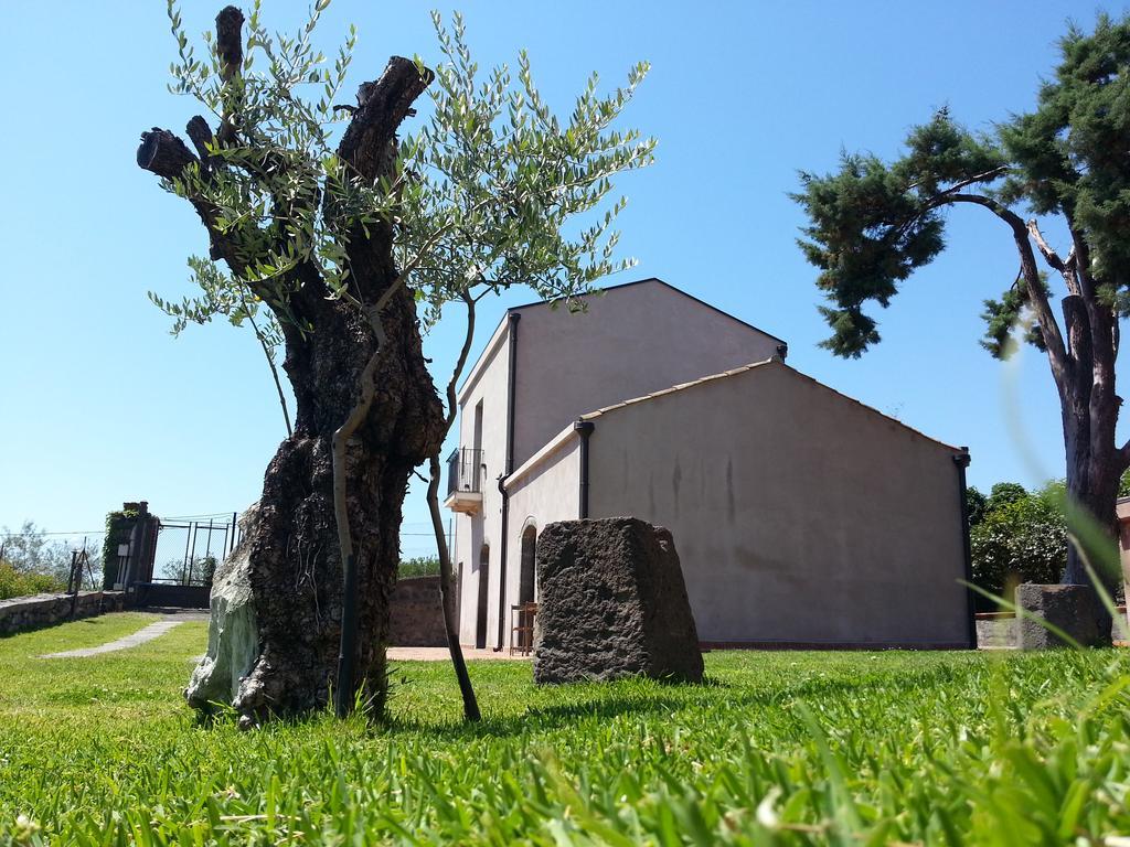 Villa Il Giardino Degli Ovali à Fiumefreddo di Sicilia Extérieur photo